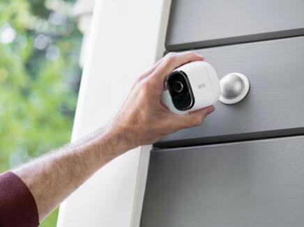 NETGEAR????Arlo Pro??????????尲?????????