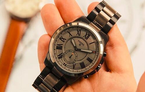 Fossil Q?????????????????????е????????