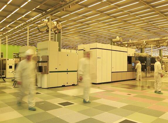 GlobalFoundries????2.36?????????200mm??????????MEMS???