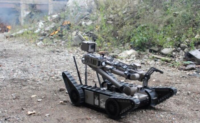 ??2002???????????г???4000??Endeavor????????????PackBot????????????·????????????????????IED?????????????????????????????Σ??????